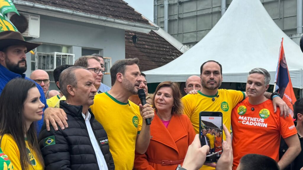 “Viva Joinville”: Jorginho resgata frase de LHS em arrancada da campanha à reeleição