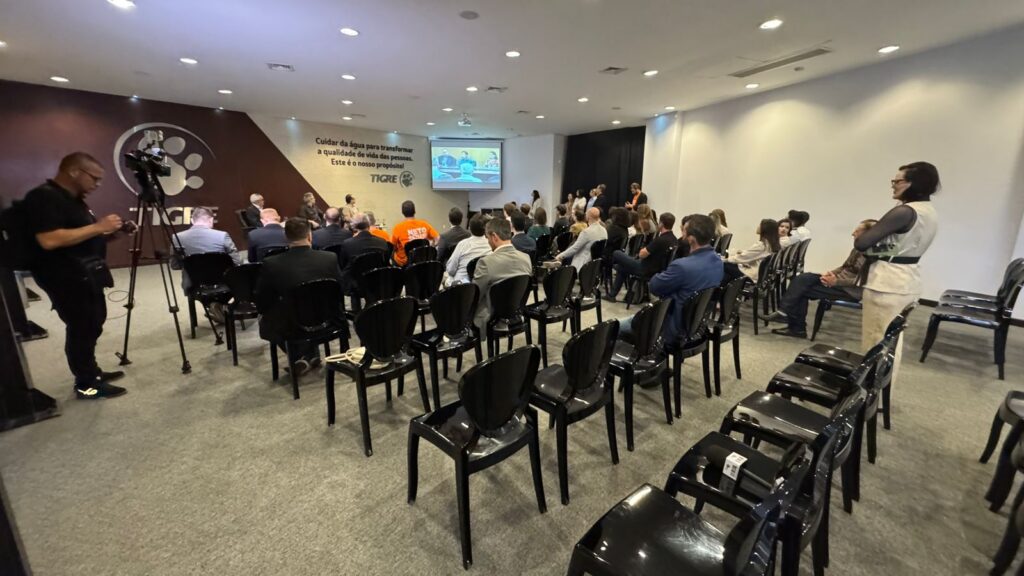 O fracasso da visita do presidenciável Zema a Joinville. Nem o Novo apareceu.